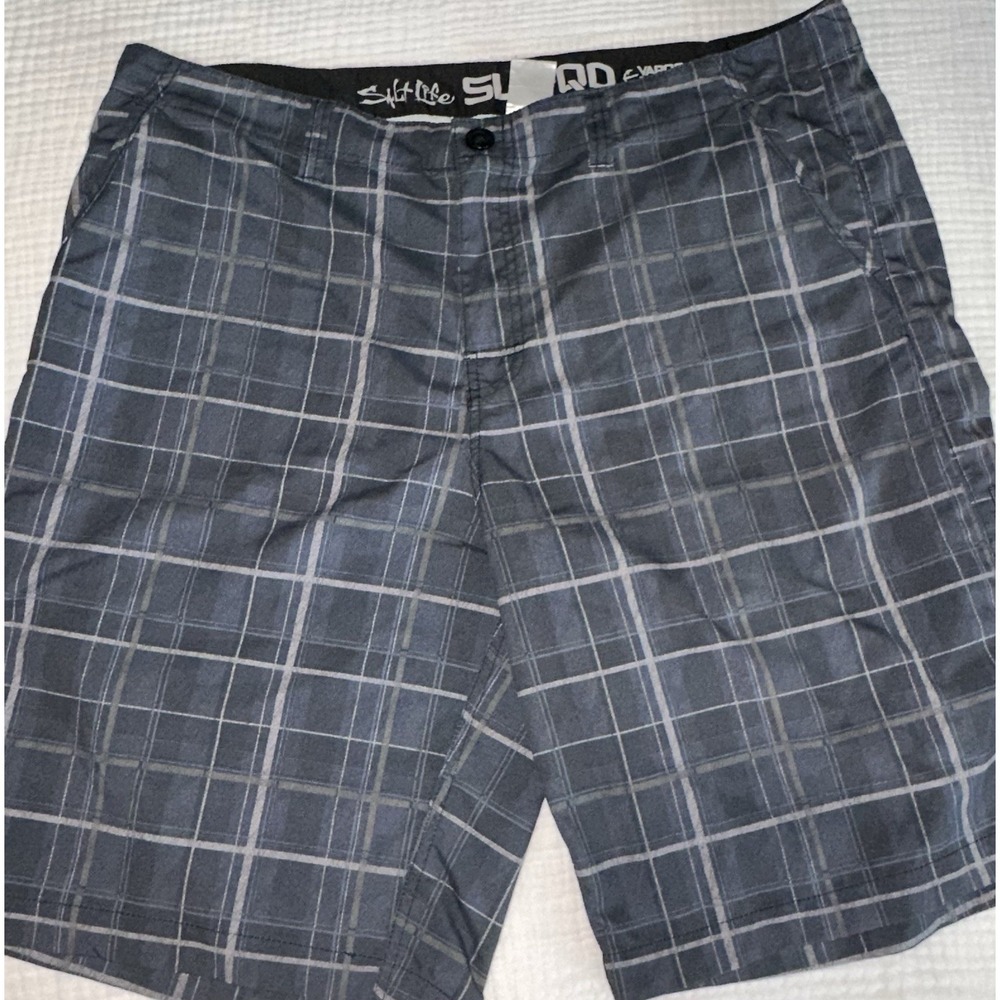 Salt Life Men's SLX-QD Vapor‎ Stretch Shorts Size 40 Plaid